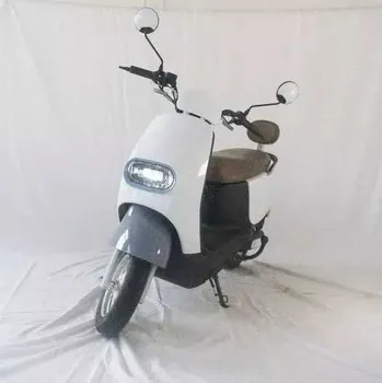 Elektrokoloběžka Elektrokolobezky Elektrická koloběžka 2000 W baterie 32 Ah ve stylu mopedu Soutěž o běžecký pás zdarma