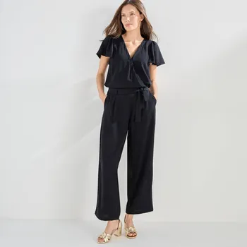 Dámský overall Overal s překříženým výstřihem a páskem černá 36