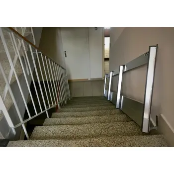 Nakládací rampa pro vozidlo HTI Nájezdy pro kočárky a popelnice (L) do 4 m