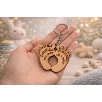 Přívěsek Dary dřeva Dřevěný přívěšek - jméno a datum narození