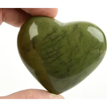 Přírodní kámen Jadeit srdce z Pákistánu 99g
