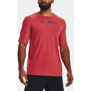 Pánská móda Pánské tričko Under Armour UA SmartForm Rush Nov SS 1377153-638 Červená MD