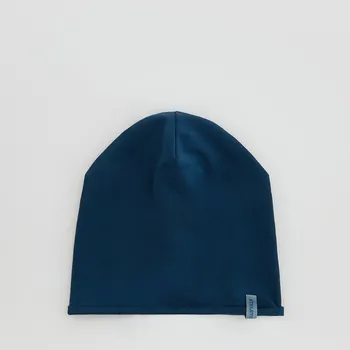 Čepice Reserved - Bavlněná čepice s nášivkou - modrá - 461HW-55X - 461HW-55X-9Y1