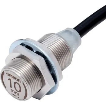 Indukční bezdotykový snímač 10 mm, výstup: PNP Válcový M18 x 1 IO-Link 10→ 30 V. IP67