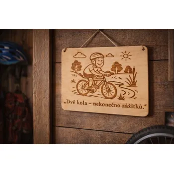 Dary dřeva Dřevěné cedulky na zeď - pro cyklistku Velikost: 19x28