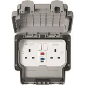 Elektrická zásuvka Zásuvka RCD 30 mA Pasivní Venkovní použití MK Electric 2 240 V Polykarbonát Nástěnná Spínací proud IP66 Šedá Šedá