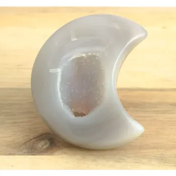 Achát s krystalizací měsíc 5,5 cm - A