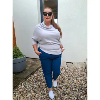 Dámské kalhoty Dámské elastické kalhoty s gumou v pase – 75 % viskóza, velikosti XXL–3XL Velikost: UNI: XXL-XXXL Pružný pas, elastický materiál, XXL–3XL