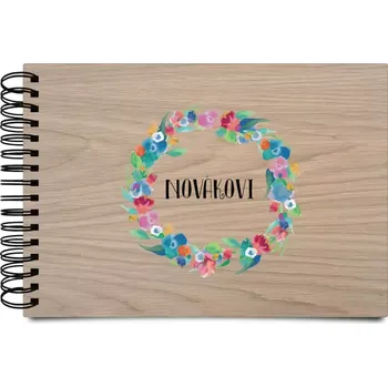 Dřevěné album s kroužkovou vazbou Barevné lístečky s příjmením