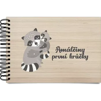 Fotokniha Dřevěné album s kroužkovou vazbou První krůčky se jménem - mývalové