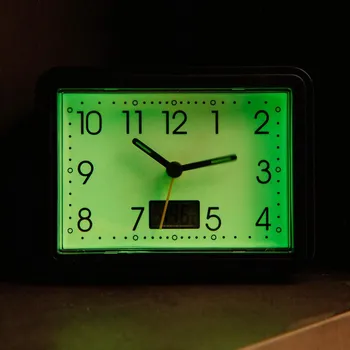 Budík Die moderne Hausfrau Budík svítící ve tmě 648762