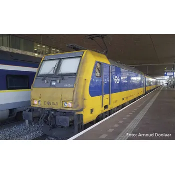 Modelová železnice Piko H0 21660 H0 elektrická lokomotiva BR 186 NS