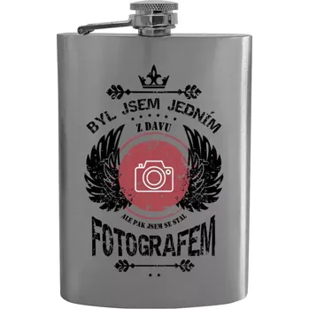 Placatka Placatka Byl jsem jedním z davu, ale pak jsem se stal fotografem