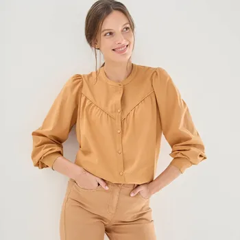 Dámská halenka Jednobarevná halenka na knoflíčky oříšková 38