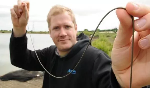 Korda Tungstenová trubička Dark Matter Tungsten Tubing 2m barva Weed balení 2m