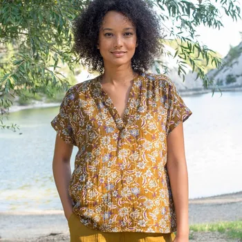 Dámská halenka Mušelínová halenka s tuniským výstřihem a potiskem bronzová 46