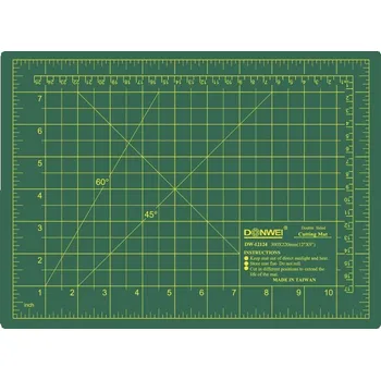 Řezací podložka Oboustranná řezací podložka 300x220x3 mm
