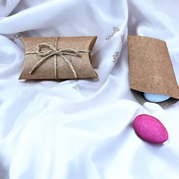 Nutworld.cz Svatební dárkové mandličky v hnědé krabičce "čočka" - Mandle více druhů 30g