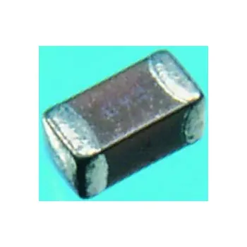 Kondenzátor Vícevrstvý keramický kondenzátor MLCC, řada: C 470pF ±10procent X7R dielektrický , SMD 50V dc, 0402 (1005M) KEMET, 1 x 0.5 x