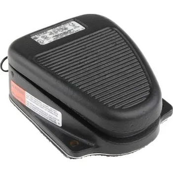 vypínač Nožní spínač Clipper IP20 Pro středně silnou zátěž Blokování ovládání Litina SP-CO 20 A při 125 V AC 250V