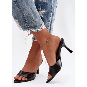 Dámské žabky Lakované dámské pantofle na podpatku černé Lirissa 40