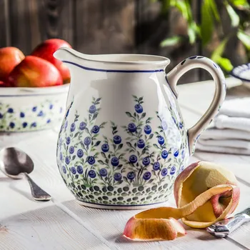 Džbán na vodu a nápoje Keramika Bolesławiec 1,4 l - dek. 1208 (druhý druh)