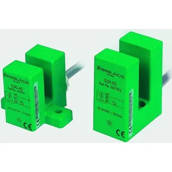 Indukční snímač 15 mm PNP-NO Žlábek 200 mA 10 → 30 V dc IP67 500Hz