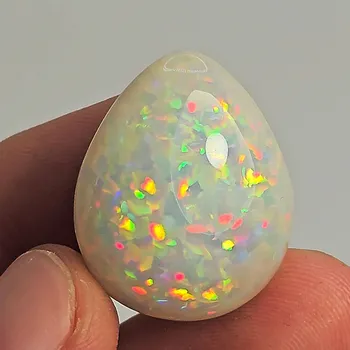 Přírodní kámen Drahý opál z Etiopie 27x22x9mm