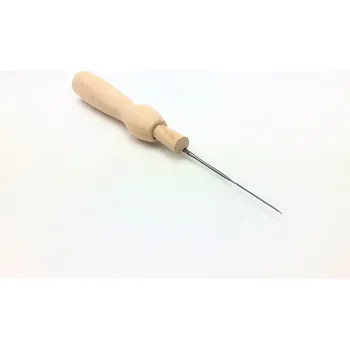 Nástroj na niť a příze Držák s jehlami zvolte variantu: Držák pro 1 jehlu (včetně jehly)