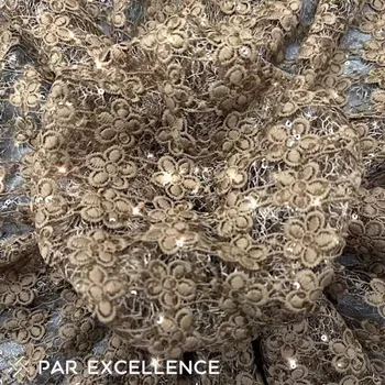 Krajka Krajka vyšívaná béžová