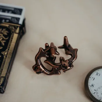 Hlavolam Cast Elk hlavolam (2 jeleni) - jeden z nejtěžších hlavolamů.