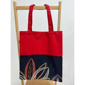 B.E.S. - Petrovice, s.r.o. Látková taška - 37x40 cm - flanel Noční listí - červená