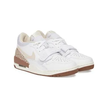 Pánské tenisky Sneakersy Nike Air Jordan Legacy 312 FQ7827 Bílá 35_5