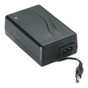 Nabíječka autobaterie Nabíječka baterií 2541 24 V Mascot