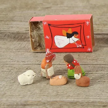 Vánoční dekorace GLOBO Fair Trade Partner Betlémek Anděl v krabičce od sirek z Peru