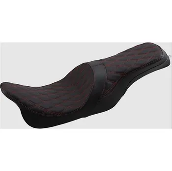 Sedlo na kolo Dvoumístné sedlo Predator Forward s červeným prošitím