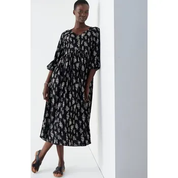 Dámská móda Rozšířené midi šaty s knoflíky a potiskem černá 50