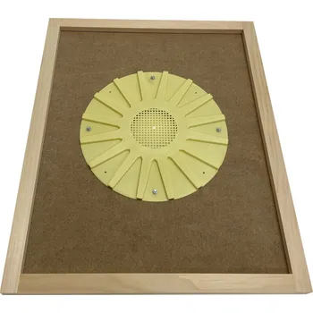 Výkluz s mezidnem v rámu Langstroth