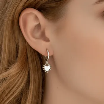 Náušnice Jemné náušnice Srdce třpytu z chirurgické oceli č. 1944