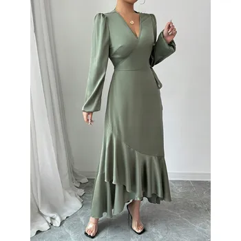 Dámské šaty SHEIN SATÉNOVÉ ZAVINOVACÍ ŠATY (S)