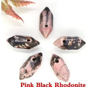 Opracovaný minerální krystal se dvěma hroty | kamenný přívěsek - Růžový černý rodonit , 50 KS