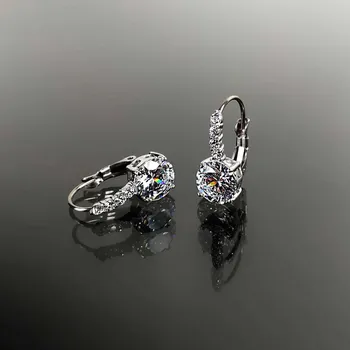 Náušnice Exkluzivní ocelové náušnice zabalené v dárkové krabičce č. 607