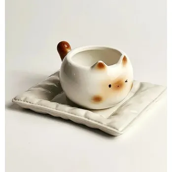 Roztomilý keramický hrnek kočka siamská | nádobí - Siamská mrkající podložka , 210 ml