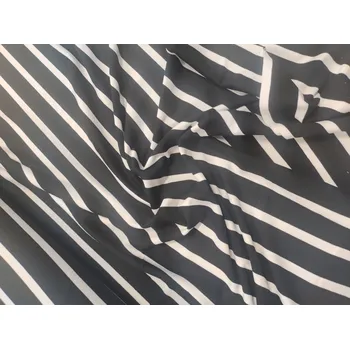 Bavlněný úplet černo bílý pruh