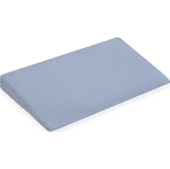 Mušelínový potah na dětský polštář – klín NEW BABY Standard 59×37 cm, modrý