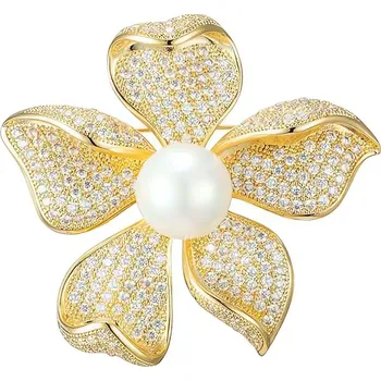 Brož Elegantní pozlacená brož s umělou perlou a krystaly Gold Troli