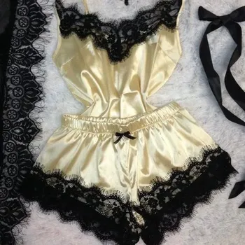 Dámské noční prádlo Saténové pyžamo s krajkou pro ženy - žlutá,S