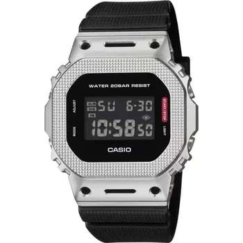 Hodinky Casio G-Shock GM-5600M-1ER
