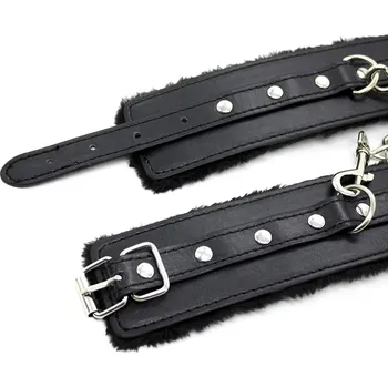 Sexuální pomůcka | erotická pouta koženkové, plyš - C