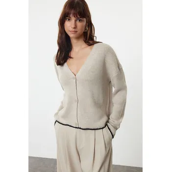 Umění Trendyol Ecru Wide Patterned Hem Detailed Wide Patterned Knitwear Cardigan Trendyol krémová 2906677